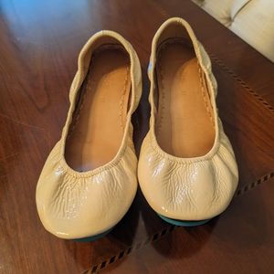 Lightly Worn Patent Tieks!